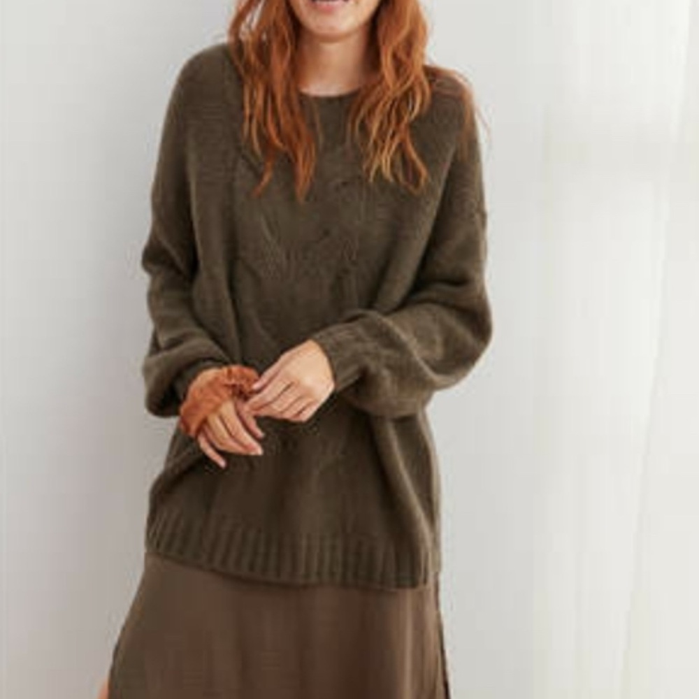 AERIE HAPPY PLACE wool blend knit sweater in Olive green - Size medium